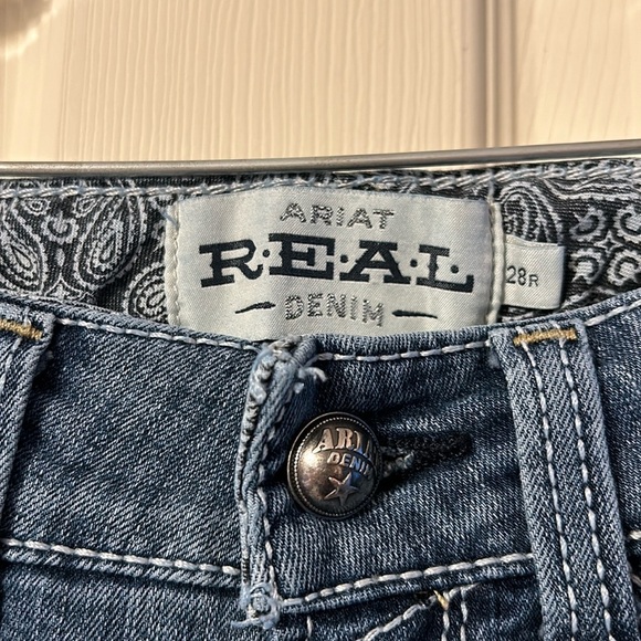 Ariat REAL Denim Jeans Mid Rise Boot 28R - Picture 4 of 5